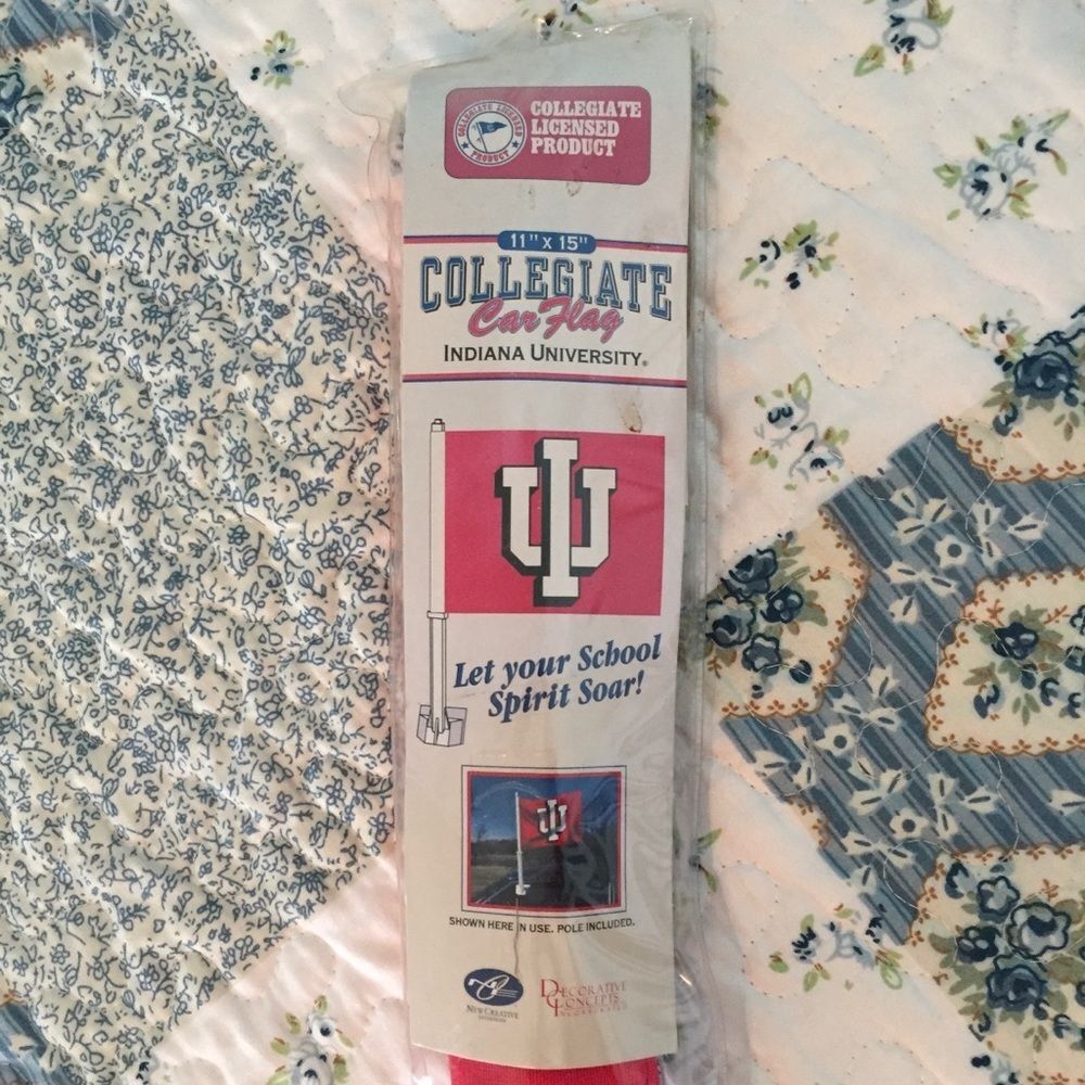 New IU Indiana Hoosiers Car Flag 11x15 Tailgating NCAA Basketball Football
